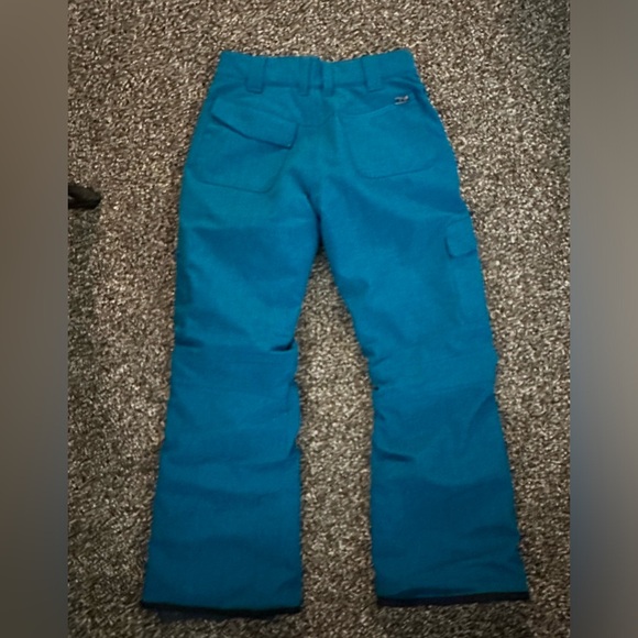 Snow pants - Picture 4 of 10